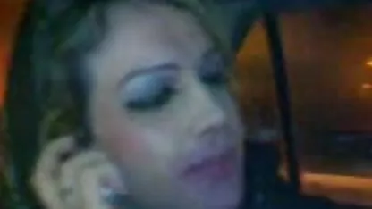 Dos perras atractivas y glamorosas chupan la polla y mujeres cachondas videos gratis lamen el ano