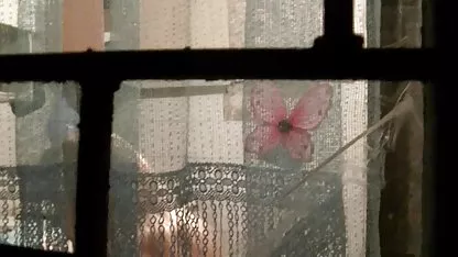 Hermosa chica mujeres bonitas cachondas en bragas blancas