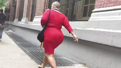 Nena traviesa y apasionada se la follan analmente videos de hombres cachondos con su hermanastro