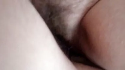 Chico lindo folla en el anal a parejas maduras cachondas su joven odnogruppnitsu