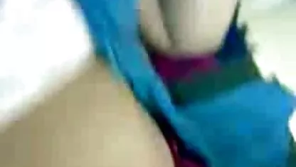 Rubia tetona chicas de 18 cachondas le encanta el masaje erotico