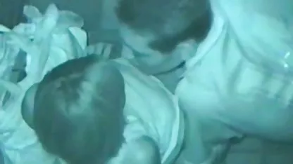 Porno amateur. maduras sexis y cachondas Poniendo a su esposo con cáncer, la perra es dura con su enorme strapon en el culo