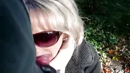 Las perras protagonizaron una xxx cachondo apasionada follada lesbiana.