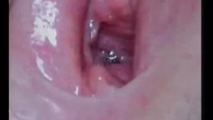 Nena sexy con tetas pequeñas es follada por ver videos de cachondas un galán