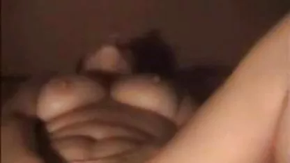 La sexy agosto Ames folla en la piscina con su amante hombres cachondos xxx