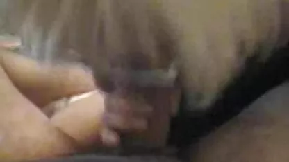 Morena con grandes tetas es follada y obtiene un videos cachondos de luna bella orgasmo irreal