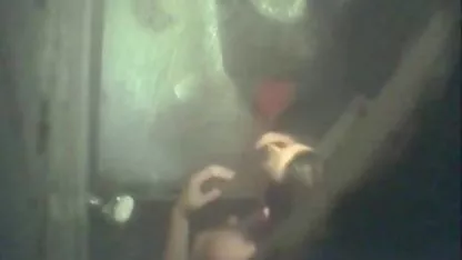 Mia tetona joven es apasionadamente follada por videos cachondos ricos el cáncer con un guapo calvo