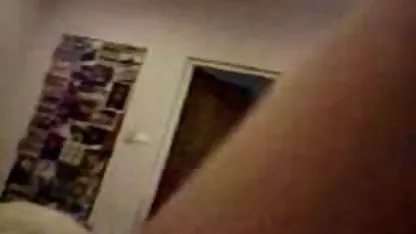 Latina tetona en lencería hermosa masturbándose coño en la maduras españolas muy cachondas cocina